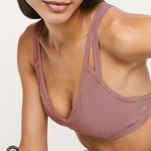 EUC Lululemon Ease to Breathe Light Support A/B Bra sz 6 in colour Spanish Rose - Picture 6 of 7